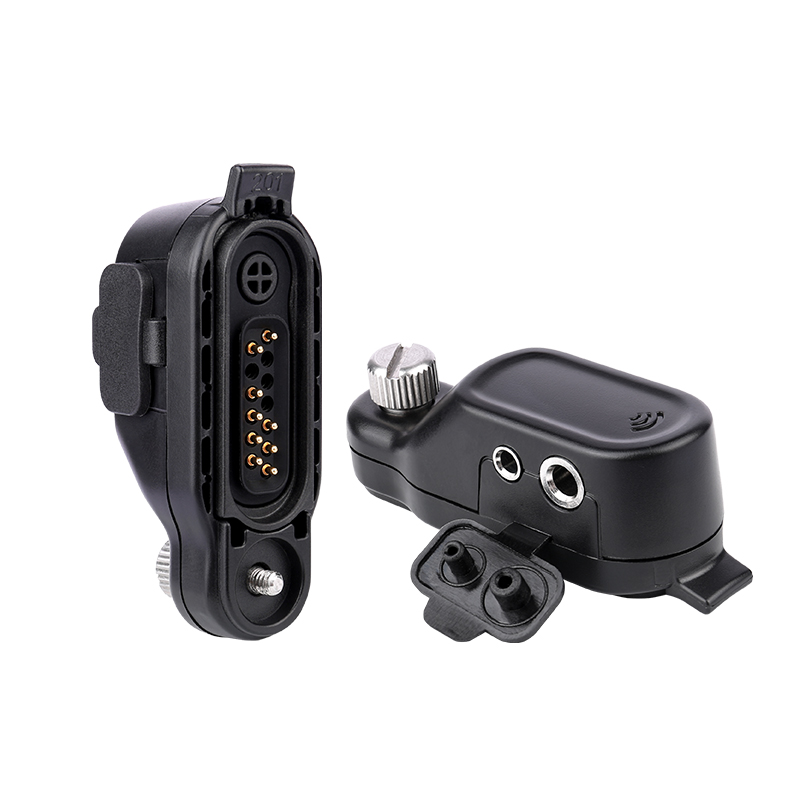 Adaptér pro připojení audio příslušenství pro DP1400 k vysílačkám R7