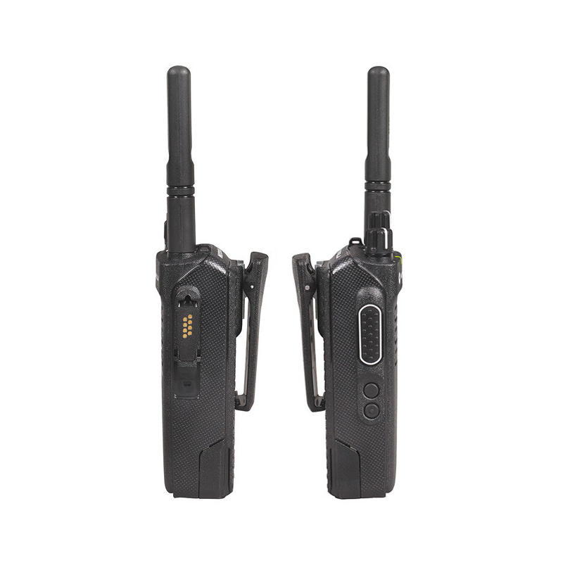 MOTOTRBO DP2400e, 136-174 MHz, 128 kanálů, 5 W, IP67